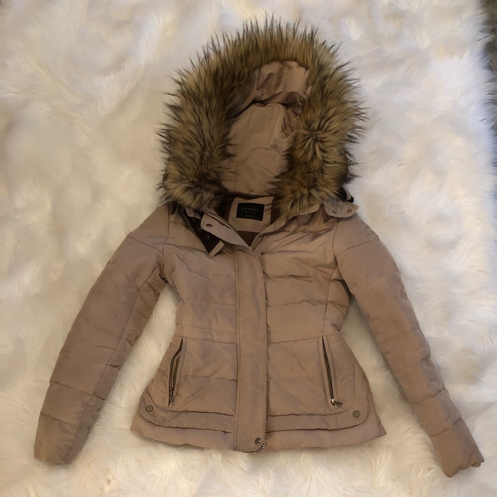 Zara hooded puffer jacket